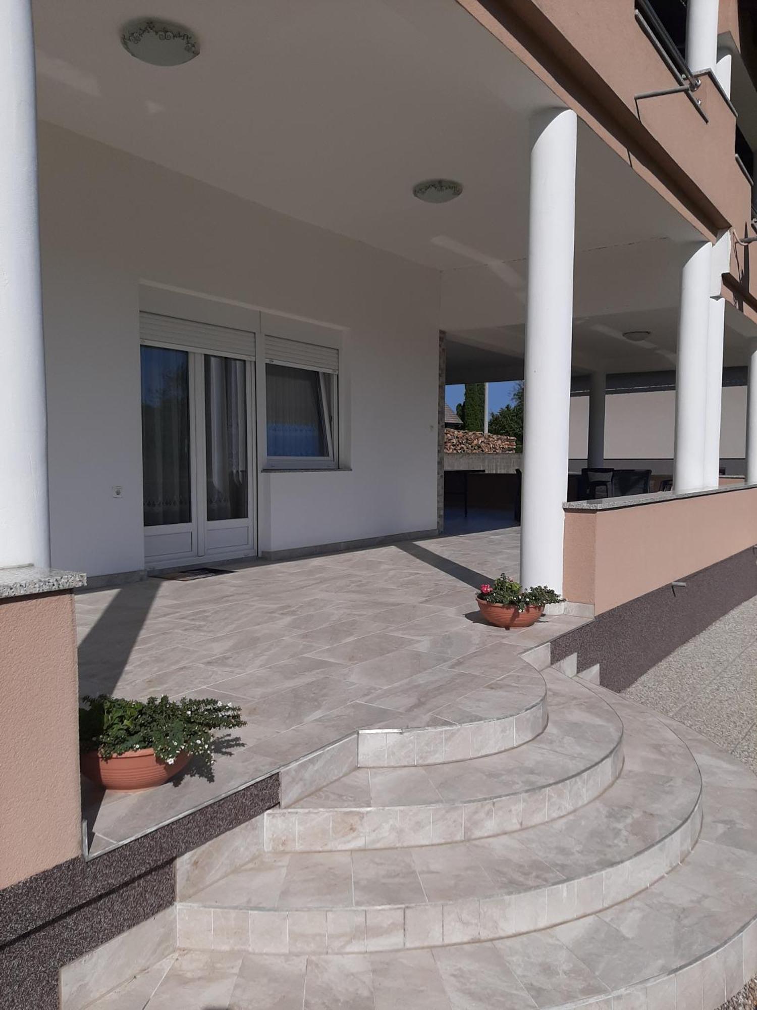 Apartment Gorska Vila Огулин Екстериор снимка